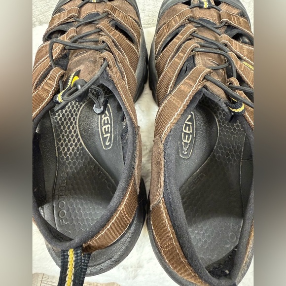 KEEN Men’s Size 12 Waterproof Sandals Brown Closed Toe Hiking Sh - Picture 3 of 8